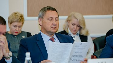 На расширенном заседании комитета - о проекте бюджета
